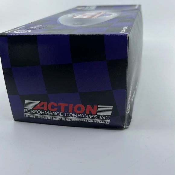 Limit Edition Jeff Gordon #24 Car Bank - Picture 7 of 9